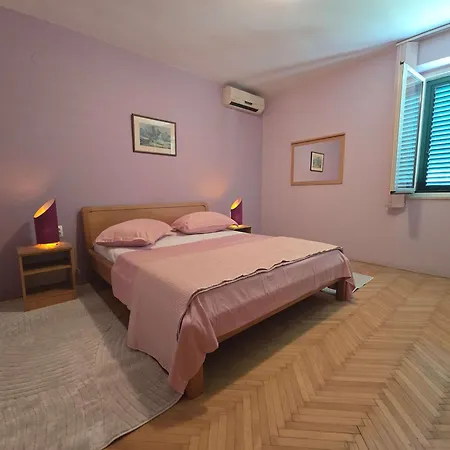 Klarisa Urban Oasis * Makarska