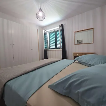 Klarisa Urban Oasis *