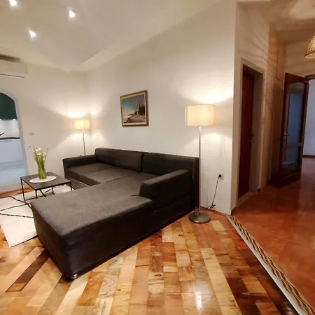 Klarisa Urban Oasis * Makarska