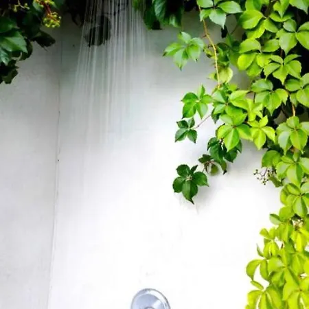 Klarisa Urban Oasis Makarska