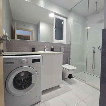 Klarisa Urban Oasis Apartmán *