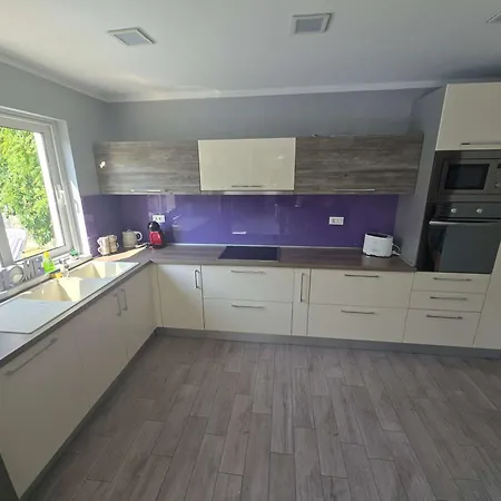 Klarisa Urban Oasis Makarská