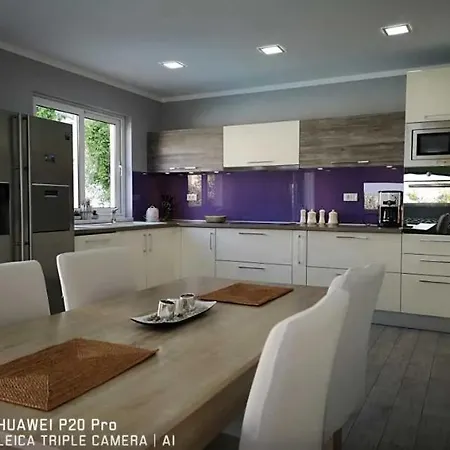 Klarisa Urban Oasis *